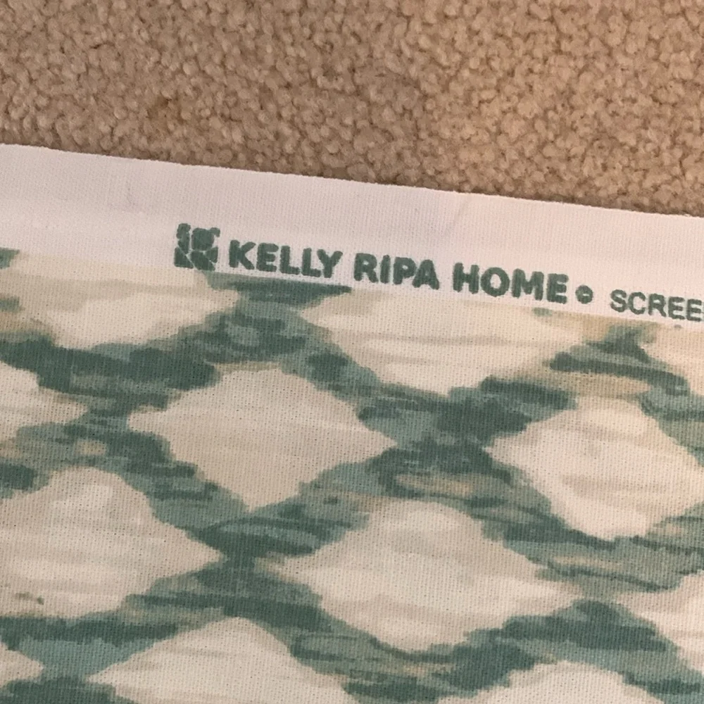 Kelly Ripa fabric - Picture 5 of 8